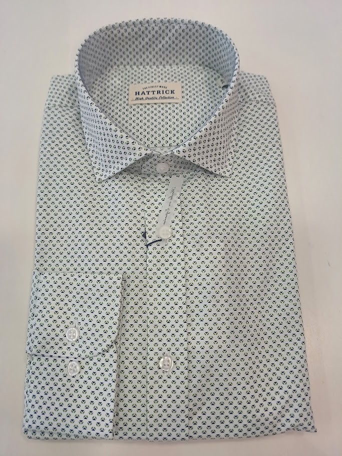 Camisa microdibujo verde sin boton Hattrick